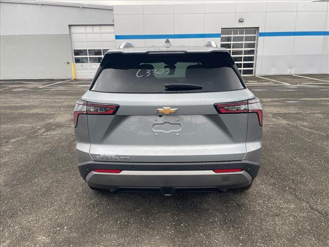 new 2026 Chevrolet Equinox car, priced at $31,204