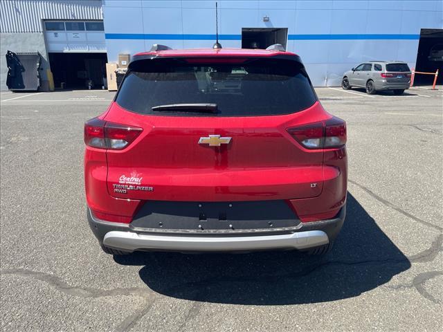 new 2026 Chevrolet TrailBlazer car, priced at $30,250