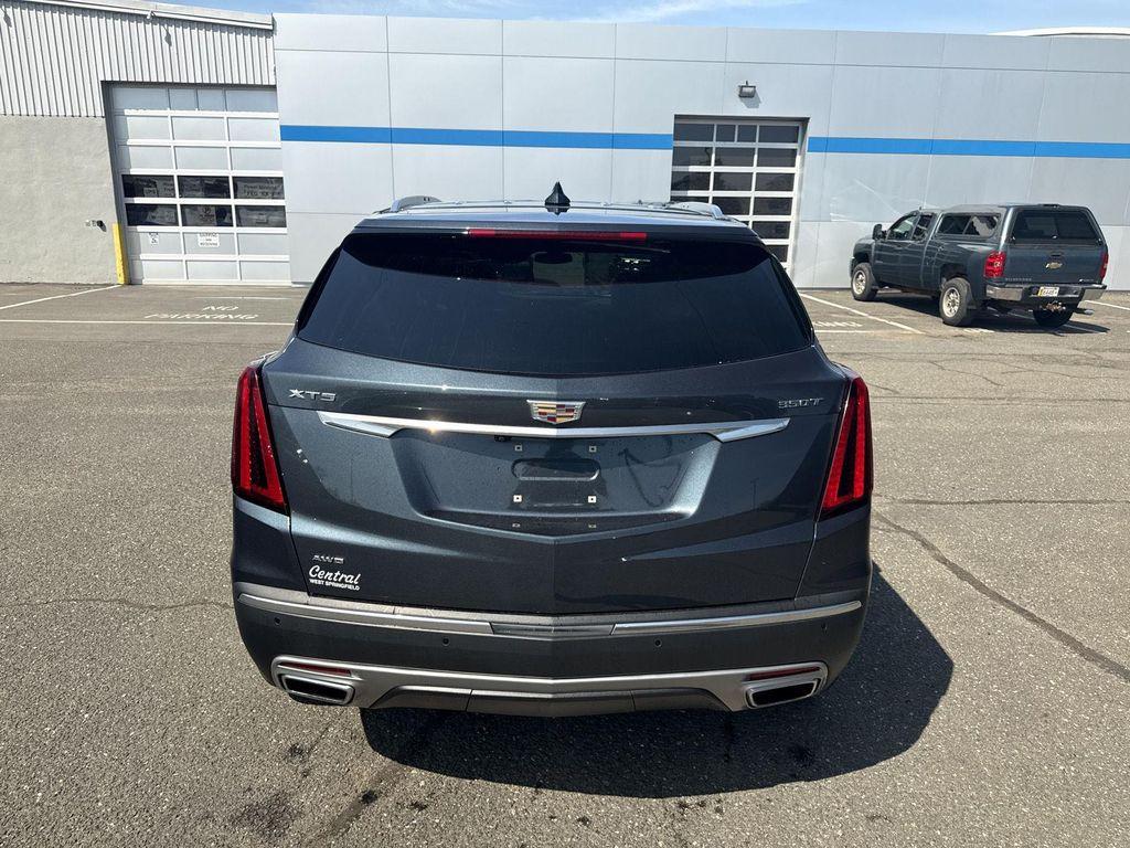used 2021 Cadillac XT5 car, priced at $25,690