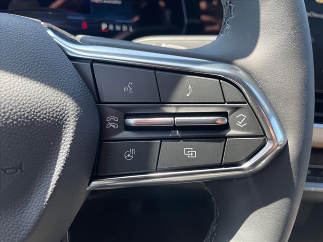 new 2025 Chevrolet Equinox car, priced at $33,545