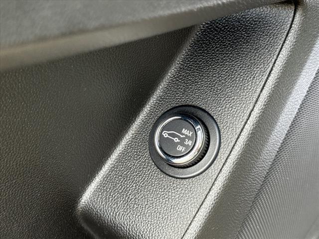 used 2023 Chevrolet Traverse car, priced at $29,995