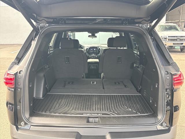 used 2023 Chevrolet Traverse car, priced at $29,995