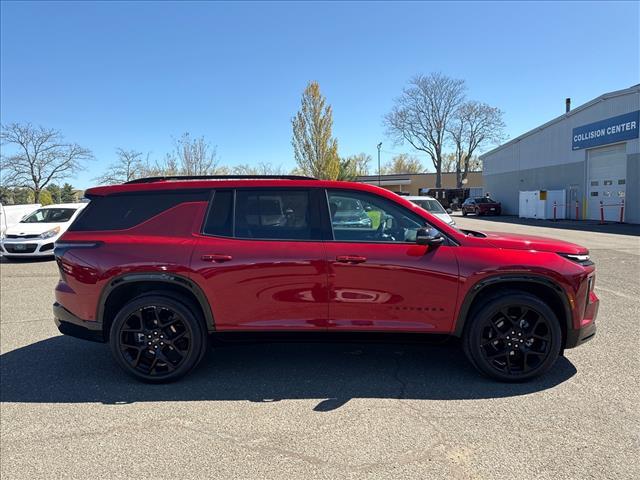 used 2025 Chevrolet Traverse car, priced at $51,690