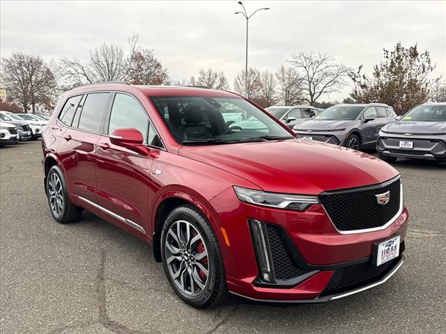 used 2023 Cadillac XT6 car, priced at $43,800