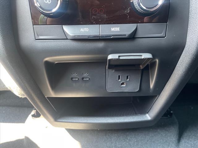 new 2026 Chevrolet Traverse car, priced at $42,950