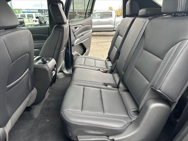 new 2026 Chevrolet Traverse car, priced at $43,990
