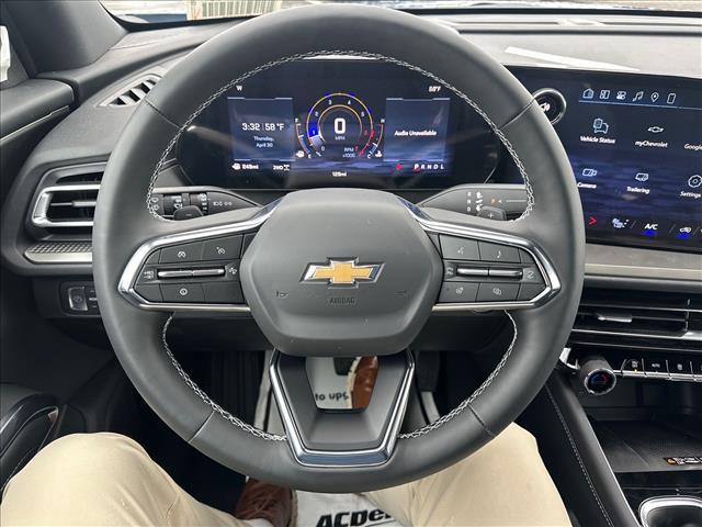 new 2026 Chevrolet Traverse car, priced at $43,990