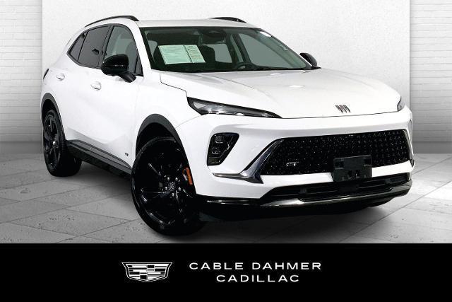 used 2025 Buick Envision car, priced at $28,500