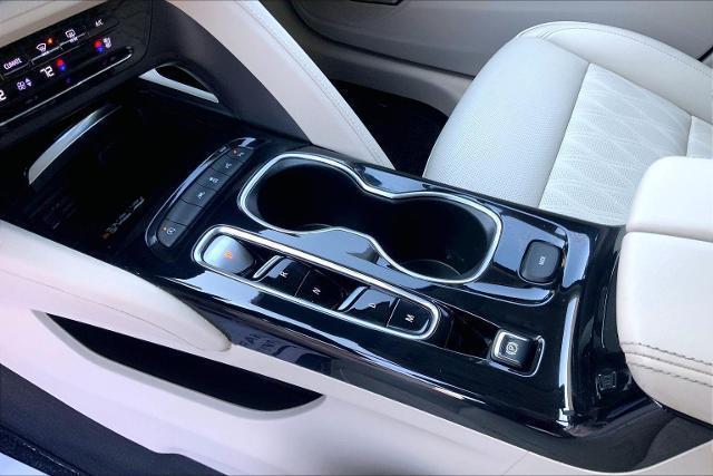 used 2022 Buick Envision car, priced at $26,893