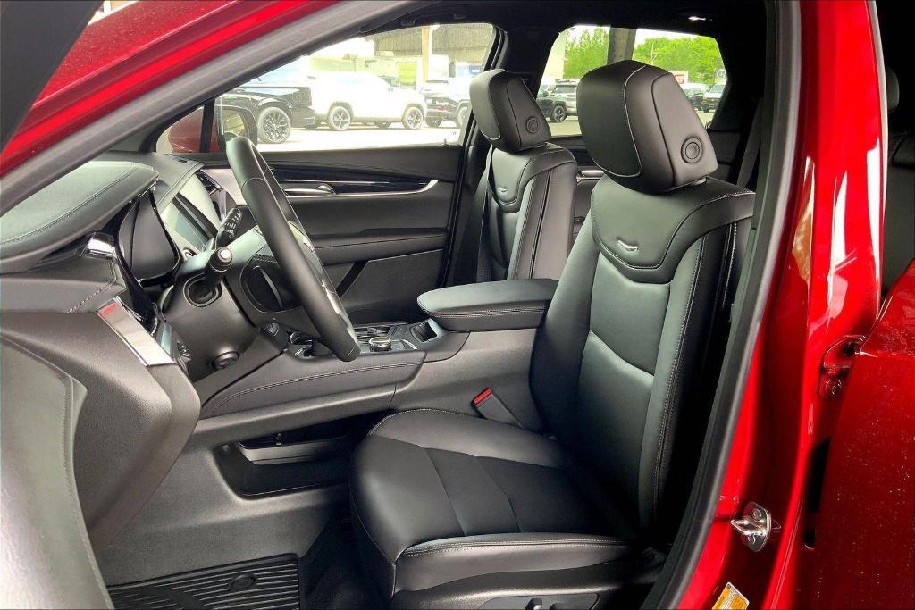 new 2026 Cadillac XT5 car, priced at $66,765