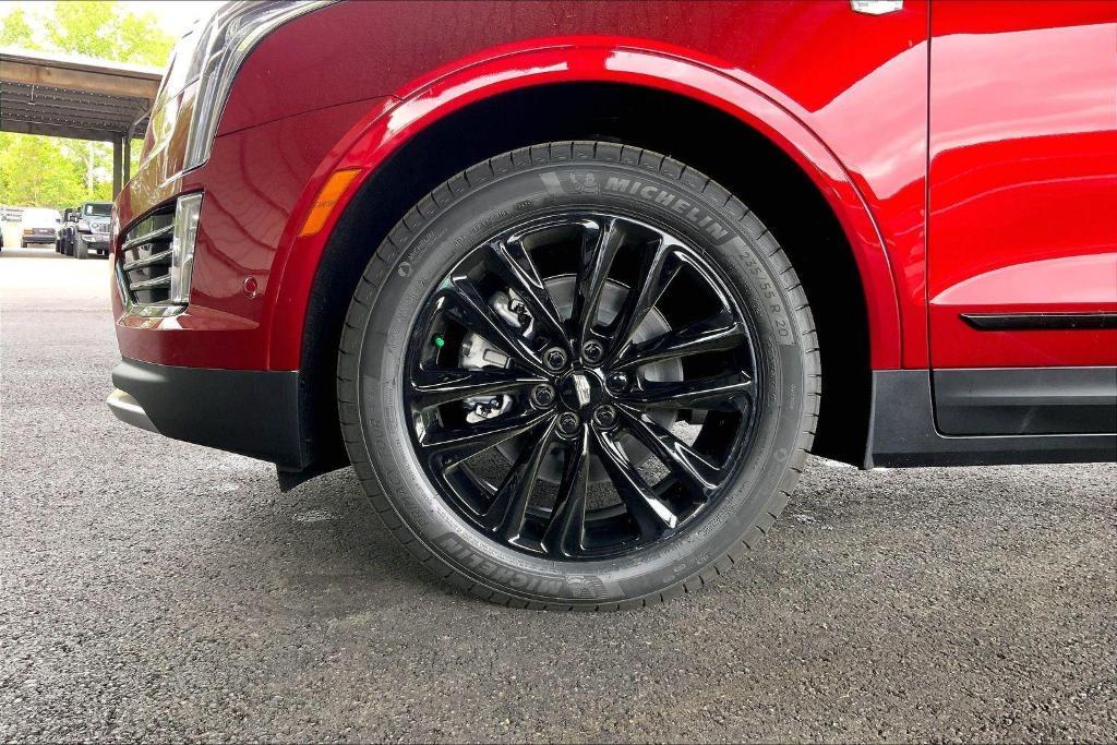 new 2026 Cadillac XT5 car, priced at $66,765