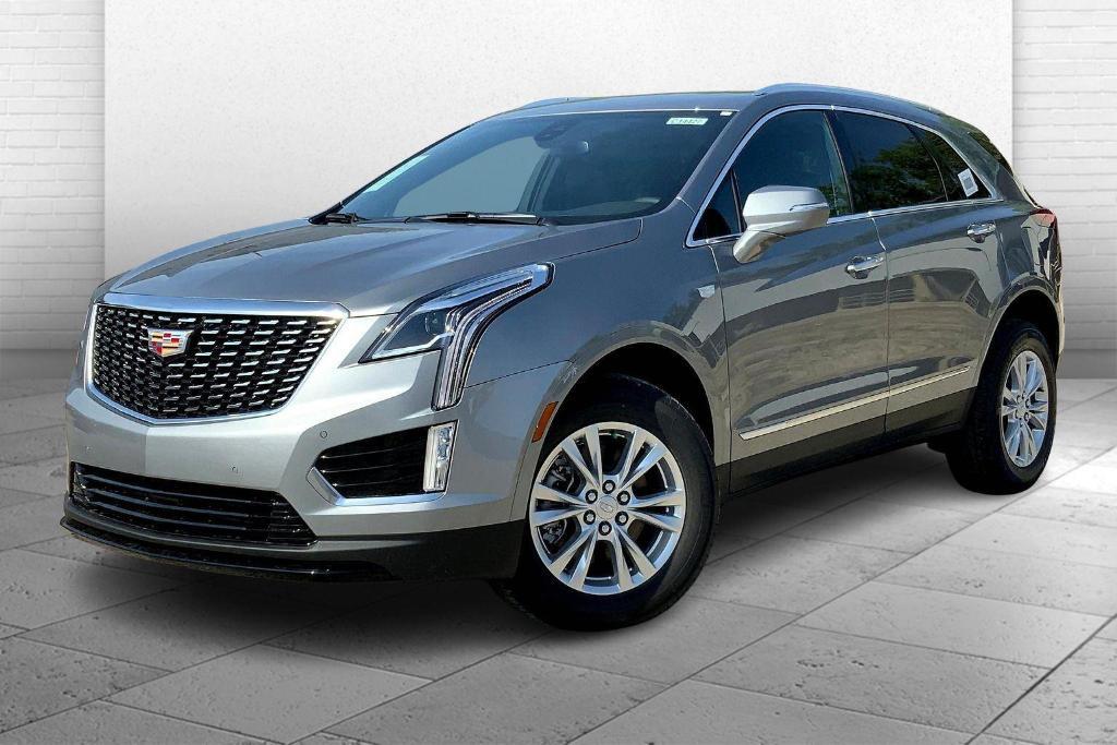 new 2025 Cadillac XT5 car, priced at $44,790