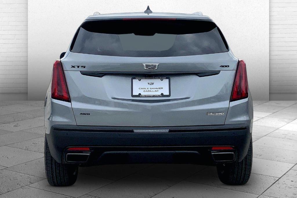 new 2026 Cadillac XT5 car, priced at $65,540
