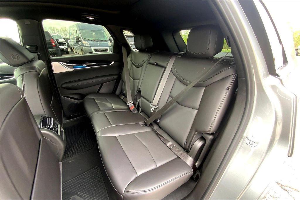 new 2026 Cadillac XT5 car, priced at $65,540
