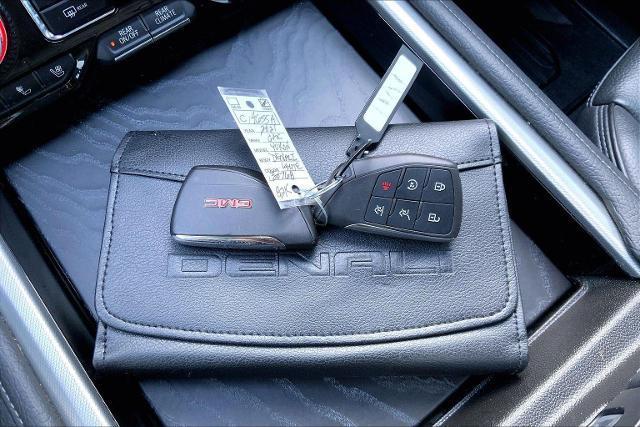 used 2021 GMC Yukon car, priced at $39,500