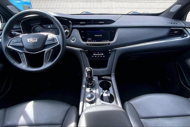 used 2025 Cadillac XT5 car, priced at $36,248