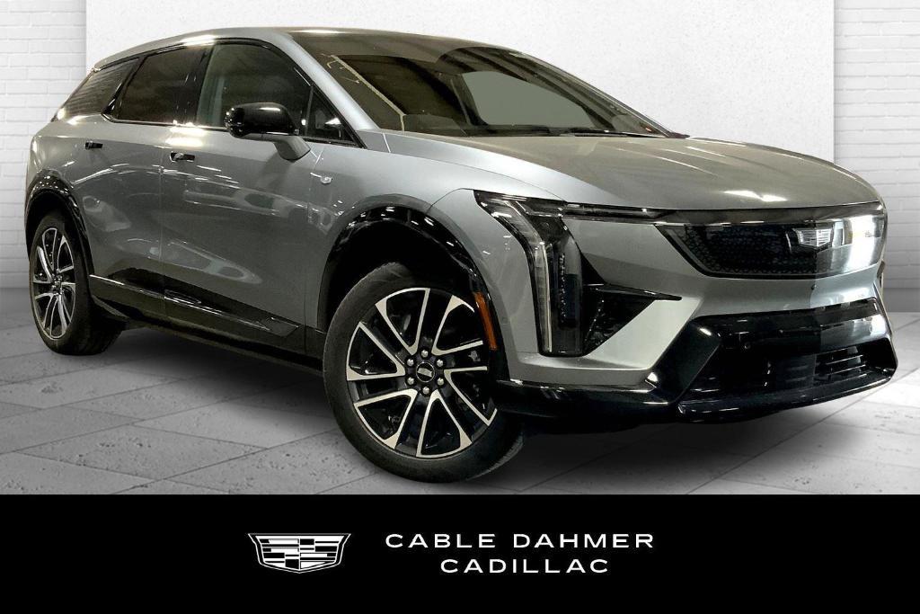 new 2025 Cadillac OPTIQ car, priced at $55,914
