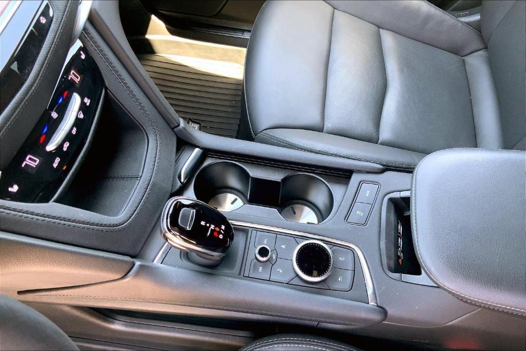used 2025 Cadillac XT5 car, priced at $45,300
