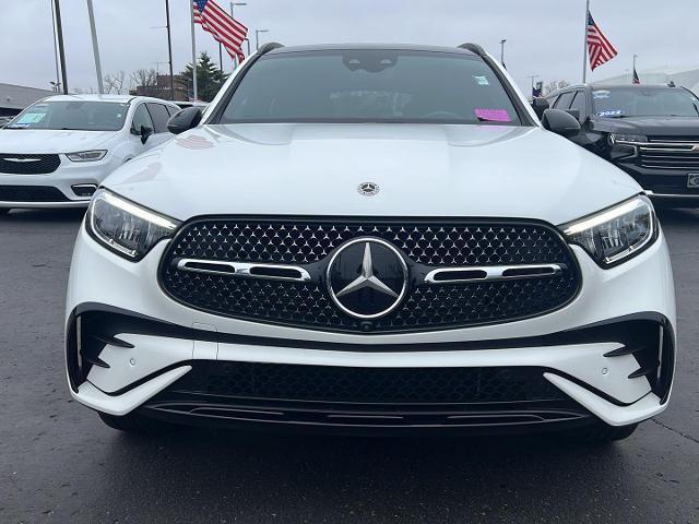 used 2025 Mercedes-Benz GLC 300 car, priced at $45,213
