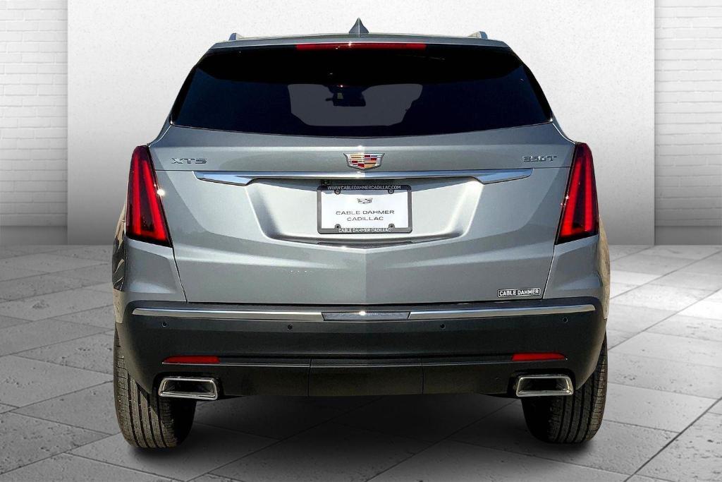 new 2025 Cadillac XT5 car, priced at $44,790