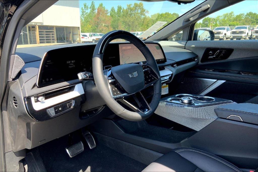 new 2025 Cadillac OPTIQ car, priced at $53,390
