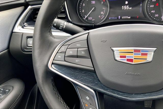 used 2025 Cadillac XT5 car, priced at $46,735