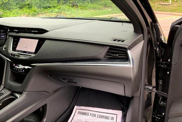 used 2025 Cadillac XT5 car, priced at $46,735