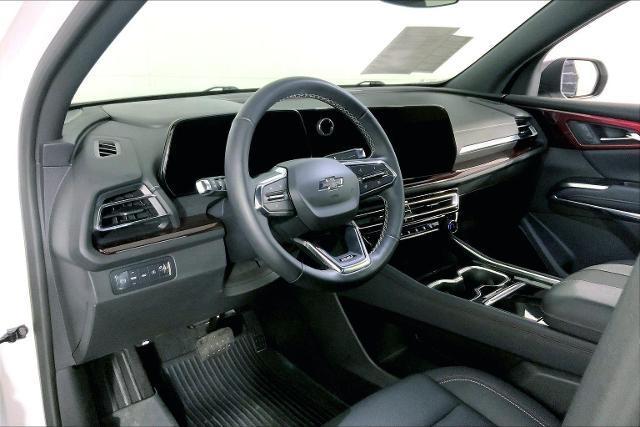 used 2025 Chevrolet Traverse car, priced at $44,200