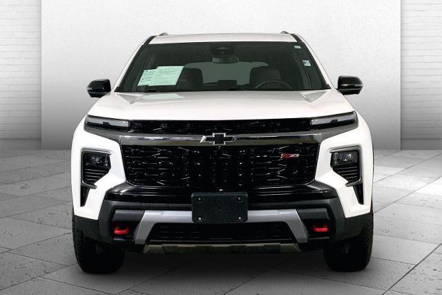 used 2025 Chevrolet Traverse car, priced at $44,200