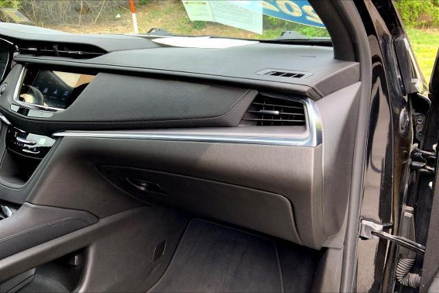 used 2023 Cadillac XT5 car, priced at $19,954