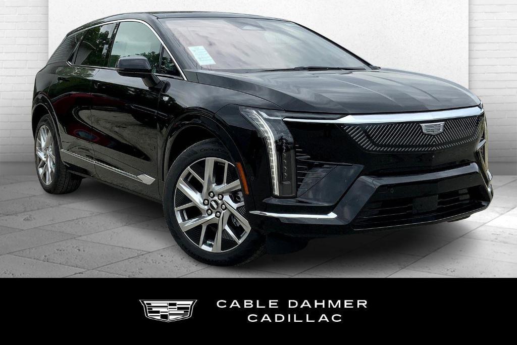 new 2025 Cadillac OPTIQ car, priced at $54,970