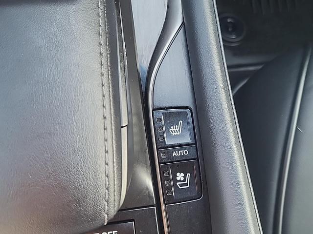 used 2020 Lexus LX 570 car, priced at $66,378