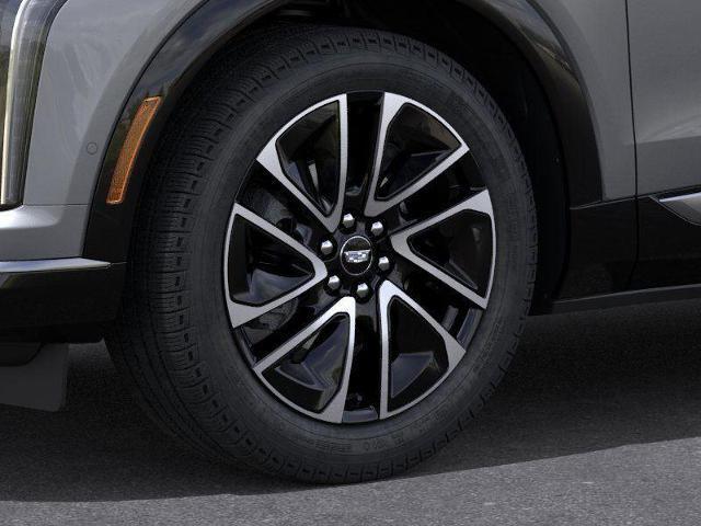 new 2025 Cadillac OPTIQ car, priced at $54,914