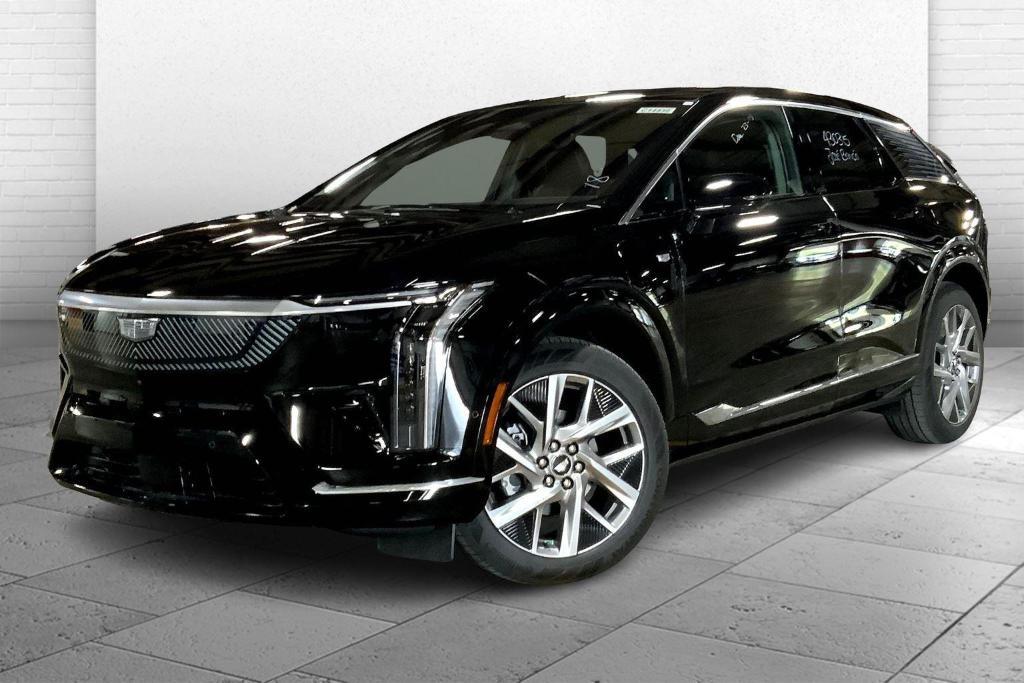 new 2025 Cadillac OPTIQ car, priced at $53,390