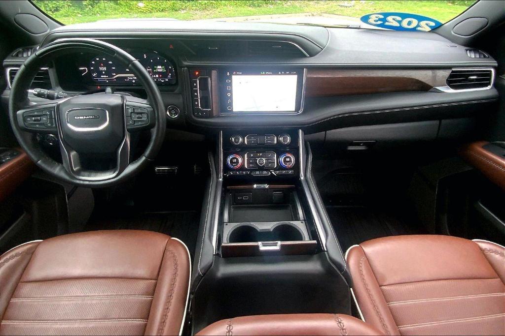 used 2023 GMC Yukon car, priced at $66,716