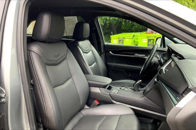 used 2025 Cadillac XT5 car, priced at $44,797