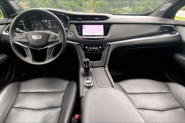used 2025 Cadillac XT5 car, priced at $44,797