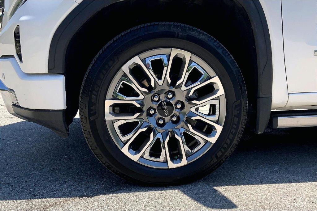 used 2023 GMC Sierra 1500 car, priced at $53,500