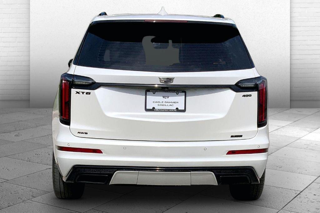 used 2023 Cadillac XT6 car, priced at $44,400