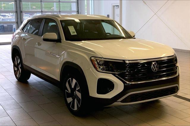 used 2025 Volkswagen Atlas Cross Sport car, priced at $30,862