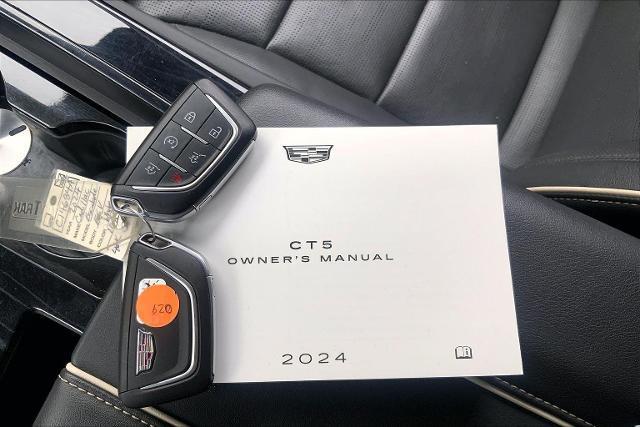 used 2024 Cadillac Escalade ESV car, priced at $81,637