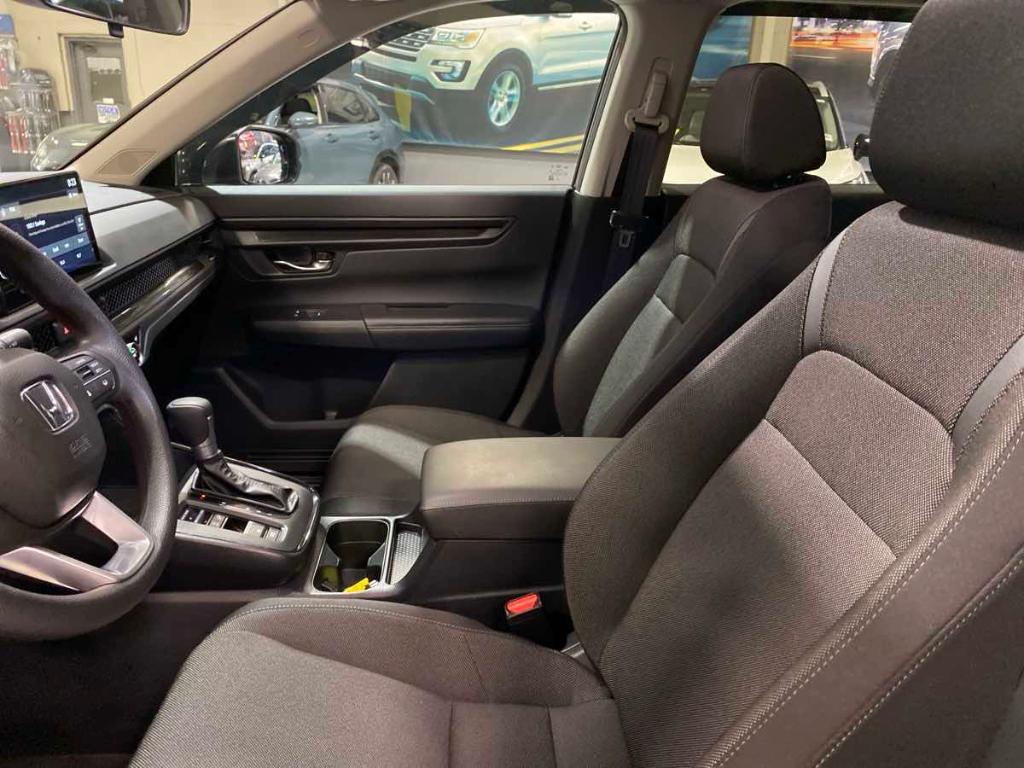 used 2026 Honda CR-V car, priced at $35,995