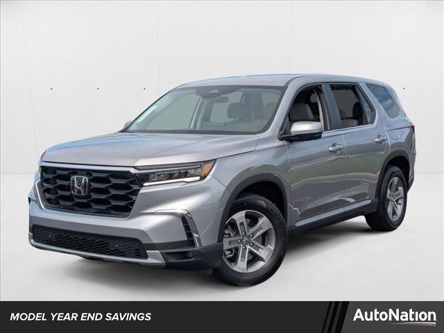 new 2025 Honda Pilot car, priced at $44,589