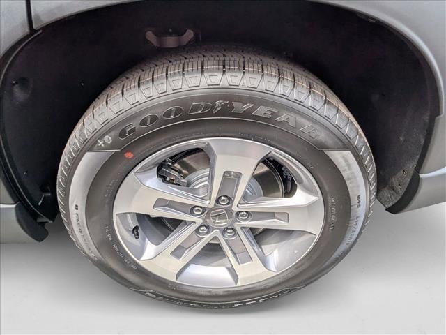 new 2025 Honda Pilot car, priced at $44,589