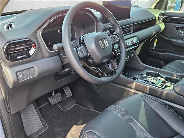 new 2026 Honda Pilot car, priced at $45,654