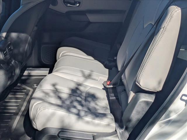 new 2025 Honda Pilot car, priced at $43,578