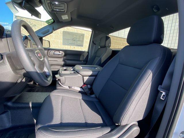 new 2025 GMC Sierra 1500 car, priced at $45,580