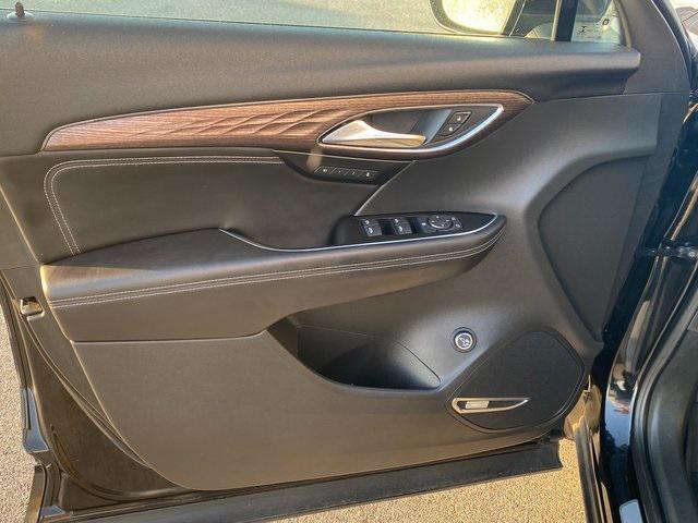 used 2022 Buick Envision car, priced at $24,999