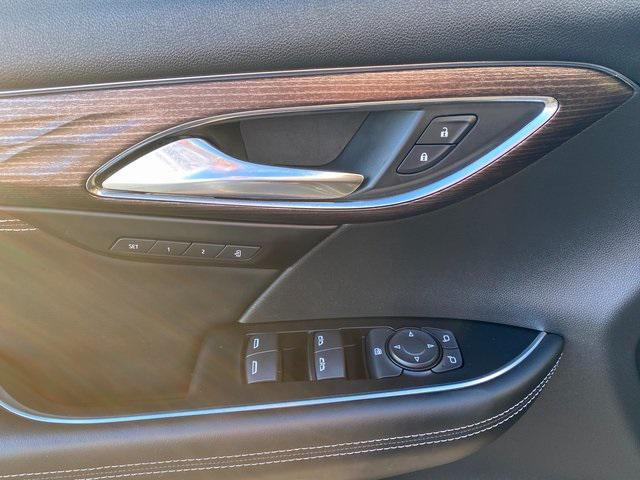 used 2022 Buick Envision car, priced at $24,999