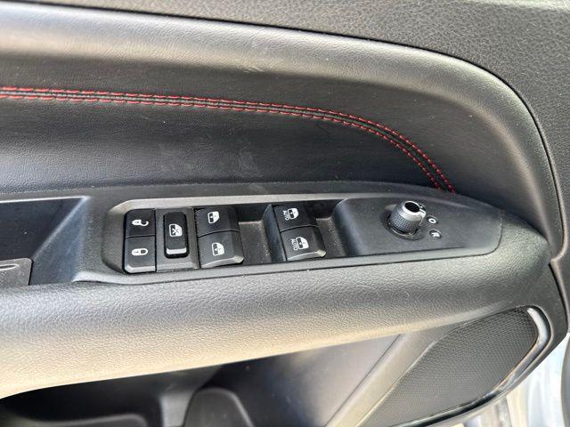 used 2025 Jeep Compass car, priced at $24,405